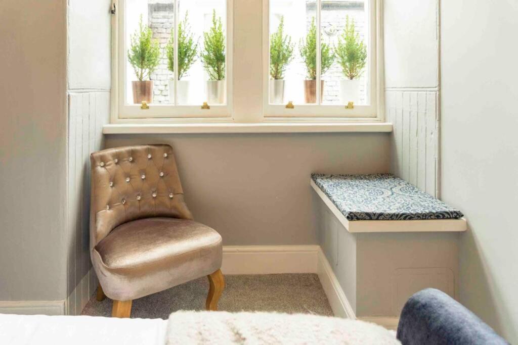 Spacious City Centre Apartment Full Of Character Инвернесс Экстерьер фото